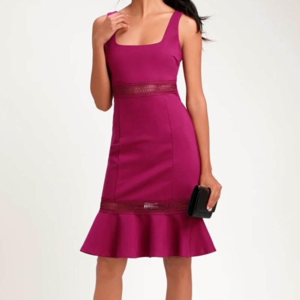 Lulu's Magenta sleeveless crochet midi dress S